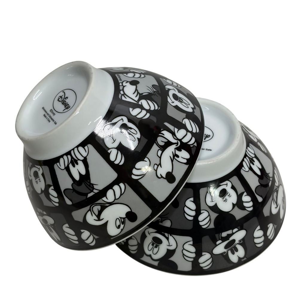 Disney Mickey Mouse Comic Strip Ceramic Bowls Set of 2 Black White Gray 5.25"